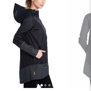 Lole size m rain coat - worn once!